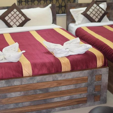 Recline Hotel And Restaurant Gauripur Экстерьер фото